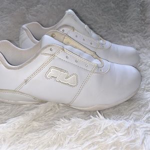 Fila athletic shoe, 5.5